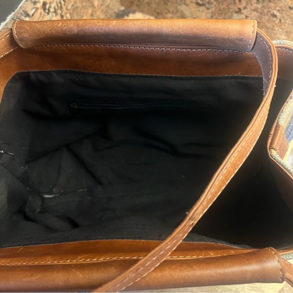 Kilim Woven Wool Carpet Bag Leather Accents India Boho Western Southwestern - Picture 5 of 6